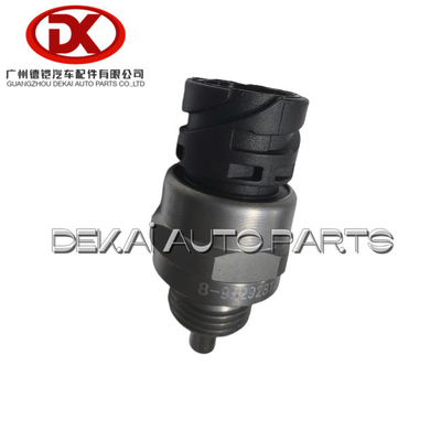 8 98292810 0 Interruttore di accensione posteriore RR PTO 8982928100 D-Max