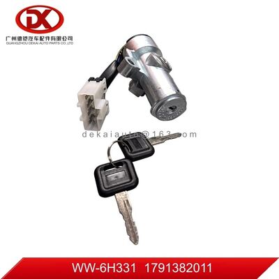 Set di cilindri per serrature per auto 1791382011 1 79138201 1 per ISUZU CYZ51K CXZ81 FVR34 Parti per camion
