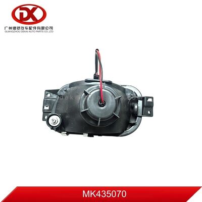 Lampada di nebbia destra adatta a MITSUBISHI E-3/4 MK435070