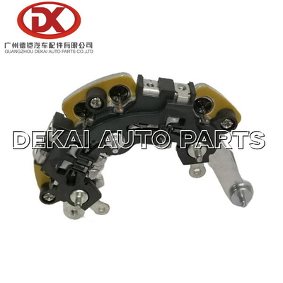 ISUZU Truck Parts Electrical Rectifier per il motore di NQR Euro1 4HF1 di NPR