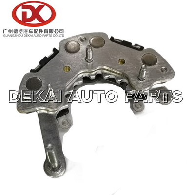 ISUZU Truck Parts Electrical Rectifier per il motore di NQR Euro1 4HF1 di NPR