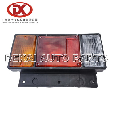 le parti di 600P 700P FRR ISUZU NPR muniscono il faro posteriore di coda 8942574190 della luce